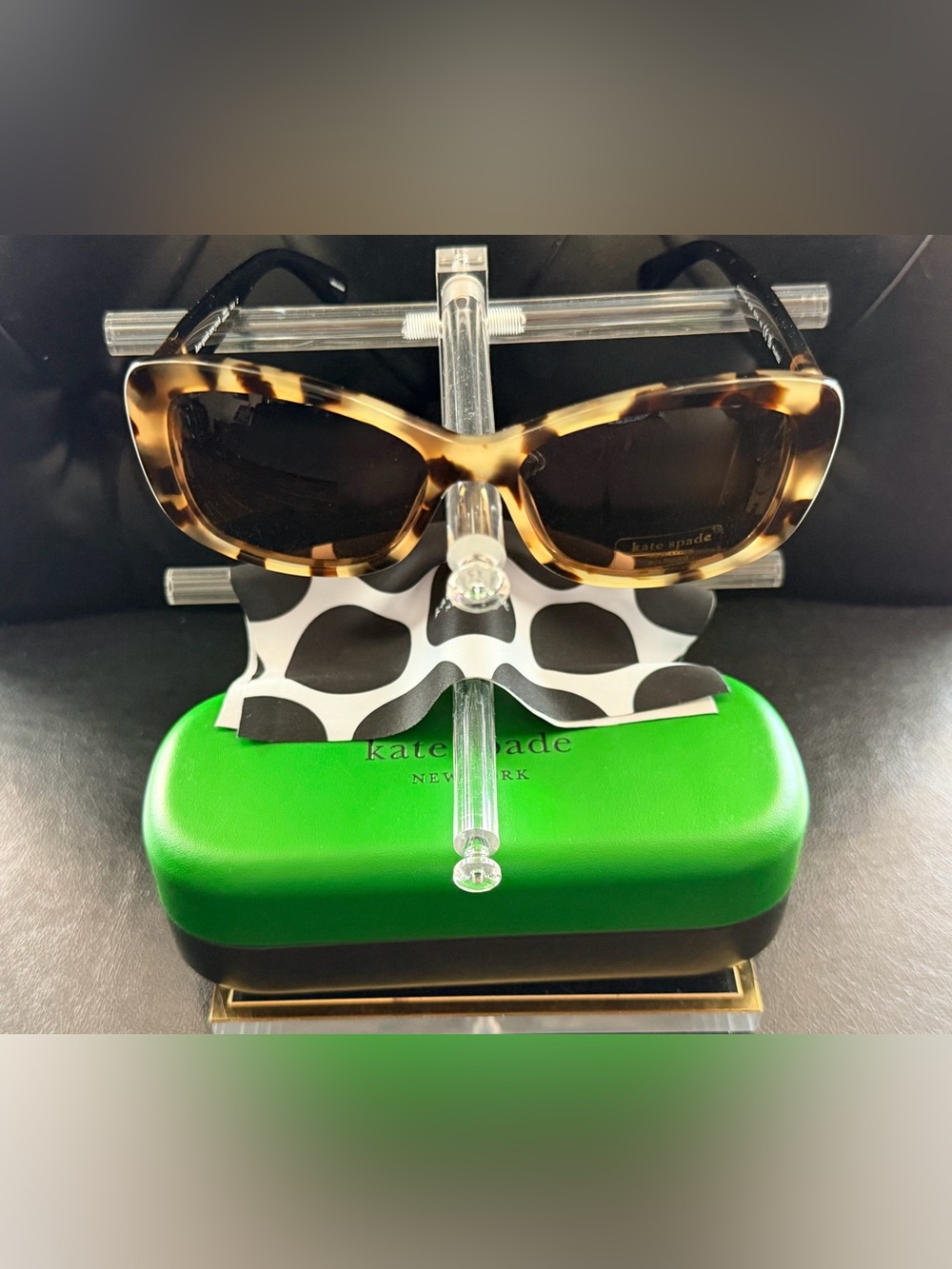 Kate Spade Tortoiseshell Cat-Eye Sunglasses with Brown Lenses brand new